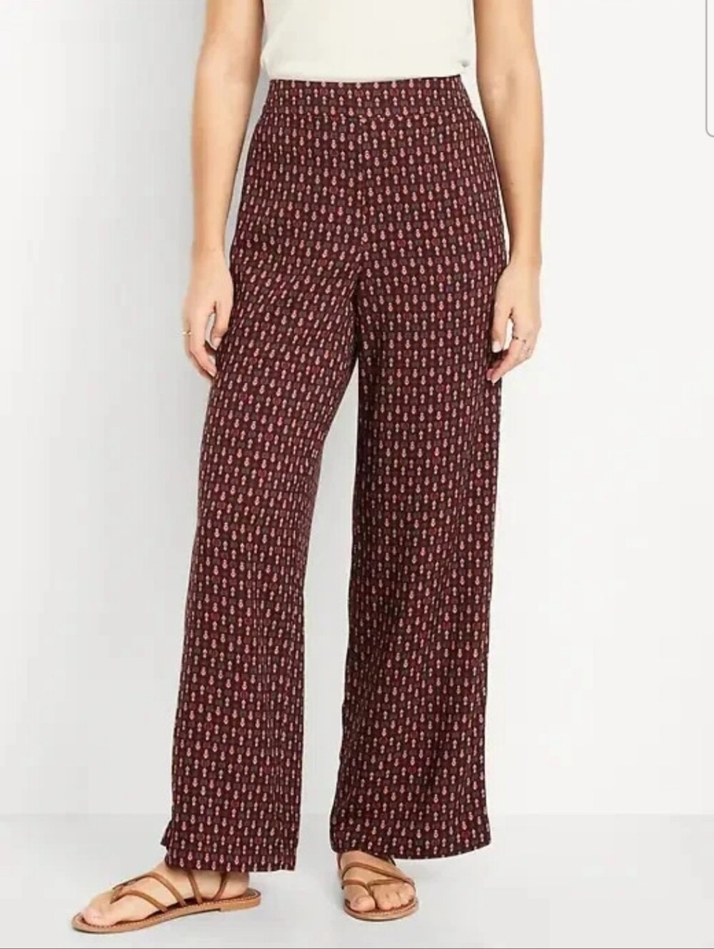 Old Navy Playa Wide Leg Pants M Petite Burgundy Geometric Full Length Pull On